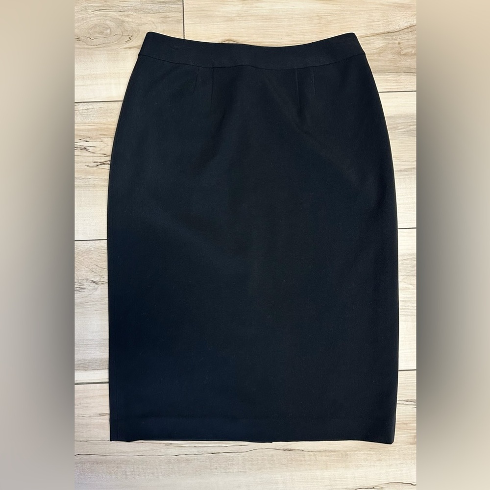 Caslon Skirt
